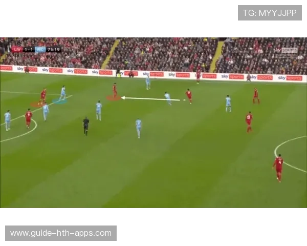 利物浦罗伯逊传中训练准度提升的秘密武器,开启精准传球新时代 利物浦罗伯逊传中训练准度提升的秘密武器,开启精准传球新时代