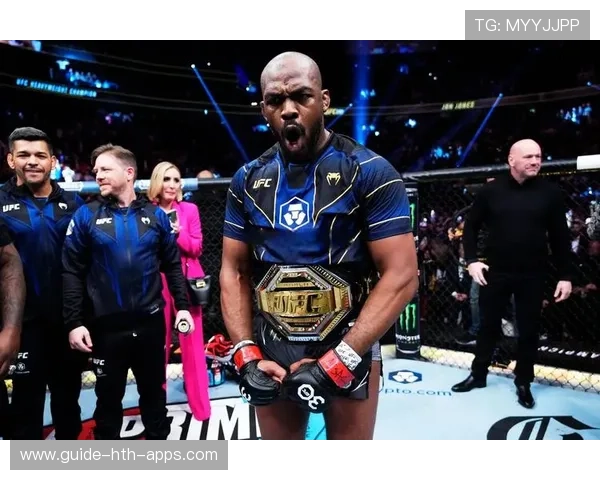 拳击老将带领新人，拳坛传承有望