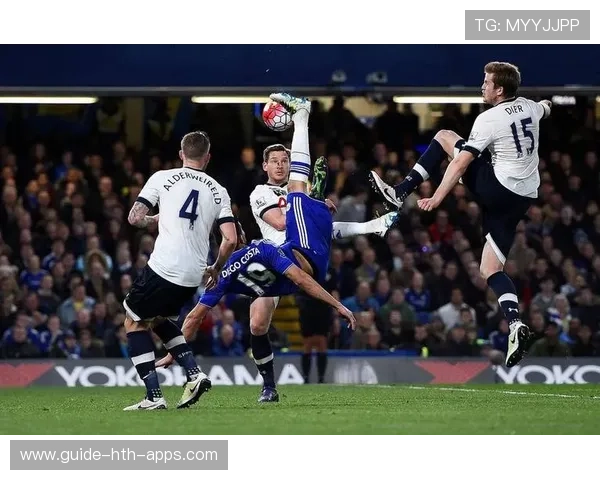 英超：巴西前锋打入致胜进球，切尔西1-0热刺，切尔西巴西后卫