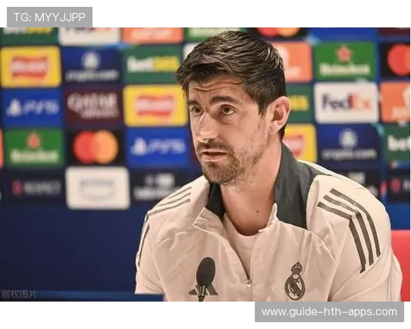 库尔图瓦神勇扑出巴列卡诺必进单刀球 库尔图瓦神勇扑出巴列卡诺必进单刀球