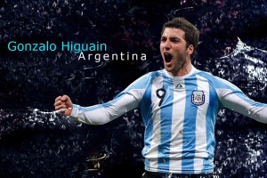 华体会app-国足替补球员赛前体能评估，国足32名球员全部参加赛前官方训练